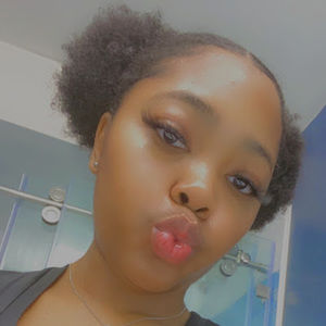 Meet your Posher, Vicquera